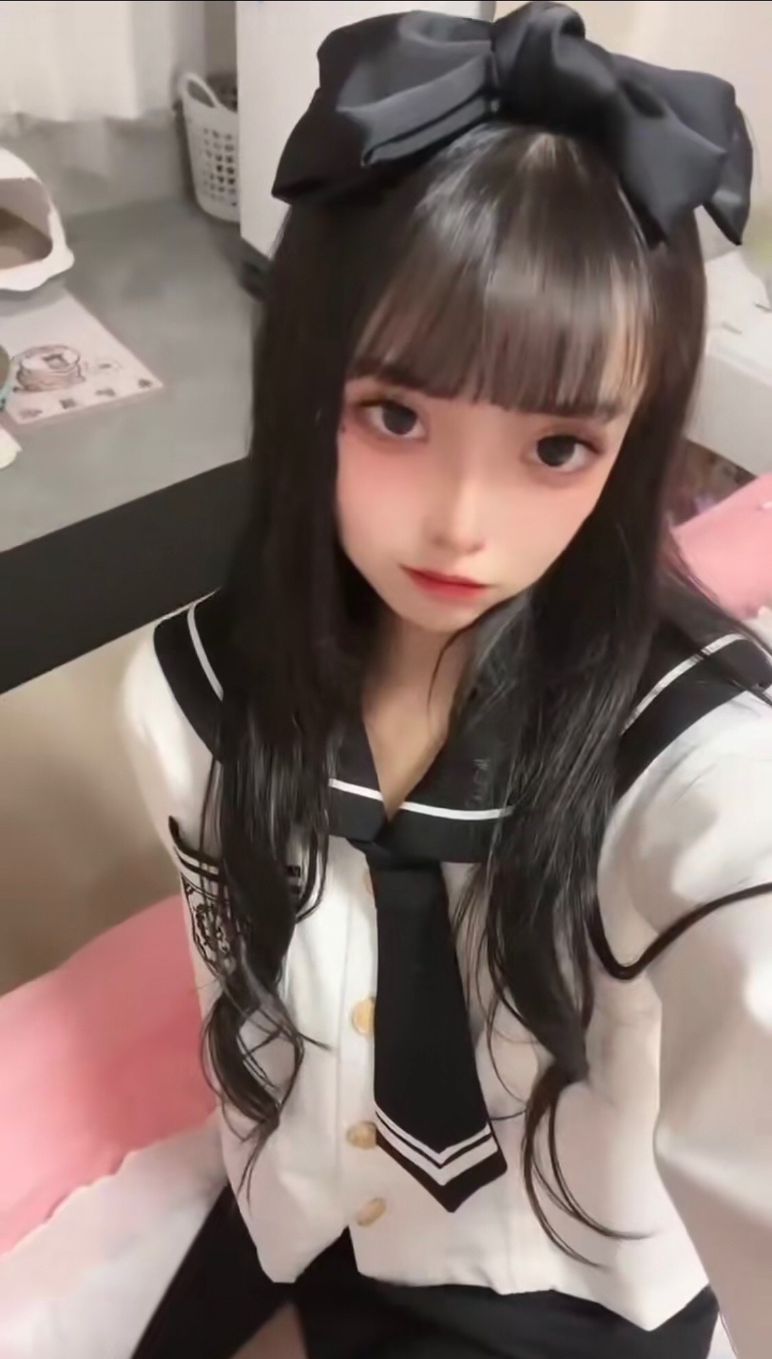 949325_CJ9Y4JCGJ6MFV4D.jpg